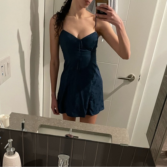 Semi Formal Garage Dress (NEW) - Picture 1 of 9